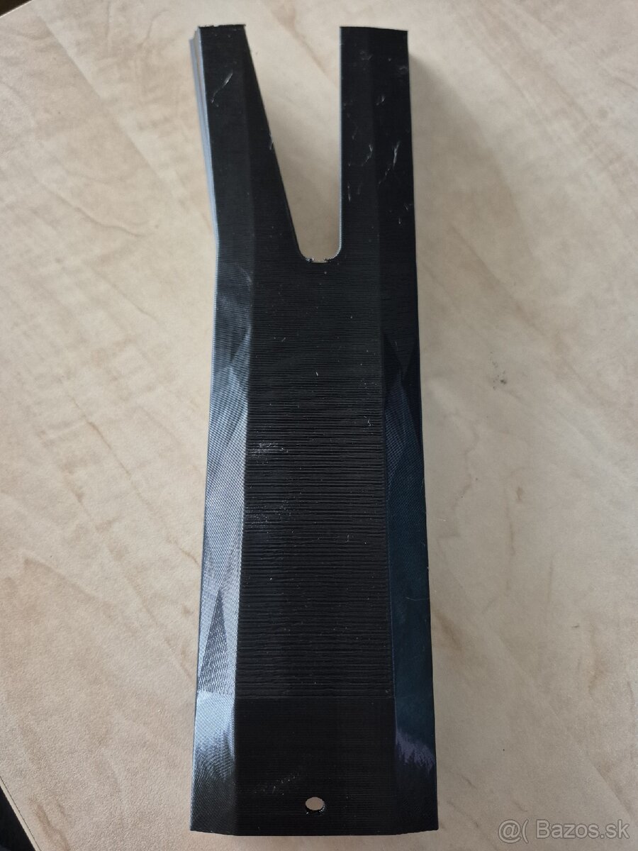 Kryt pod nadrz babetta 207 - prsicka