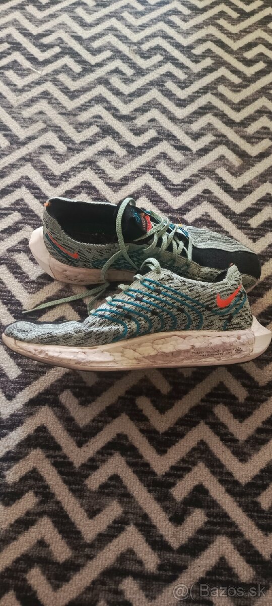 Běžecké tenisky Nike