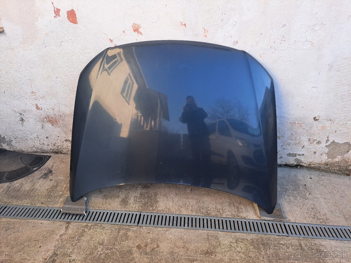 Predna kapota passat B6