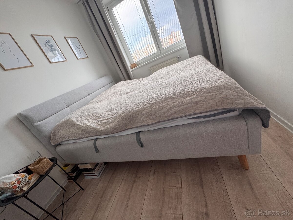 Postel lotte