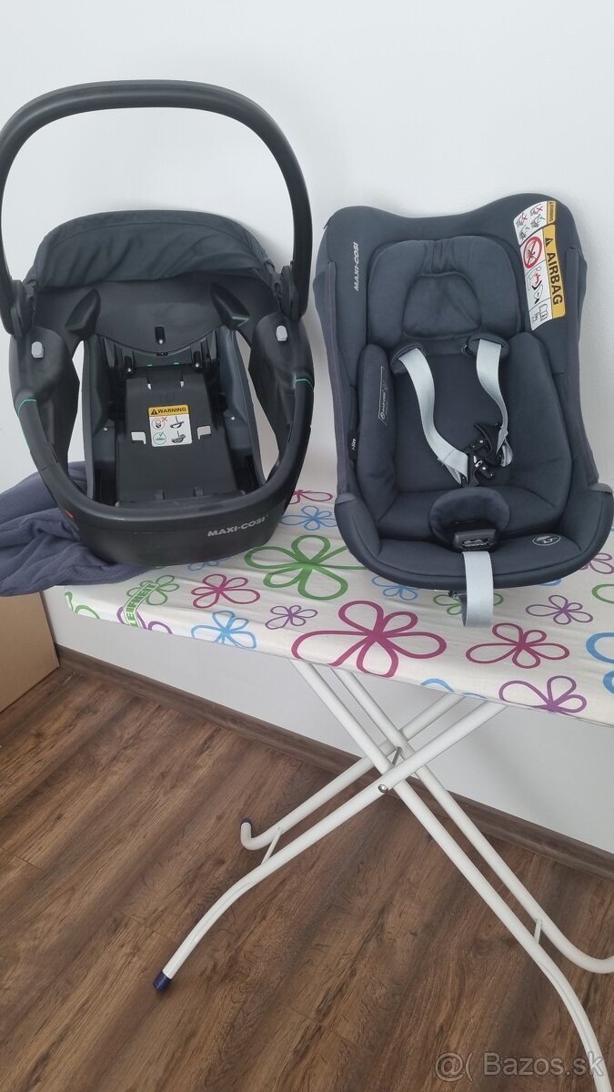 MaxiCosi iSIZE Coral 360 Vajíčko Graphite