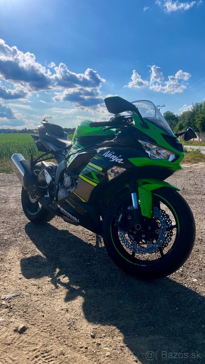 Kawasaki zx6r