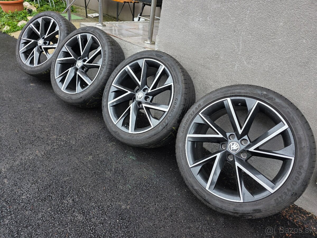 Letne kolesa Skoda Superb 5x112 r19 Skoda Vega 225/40 r19