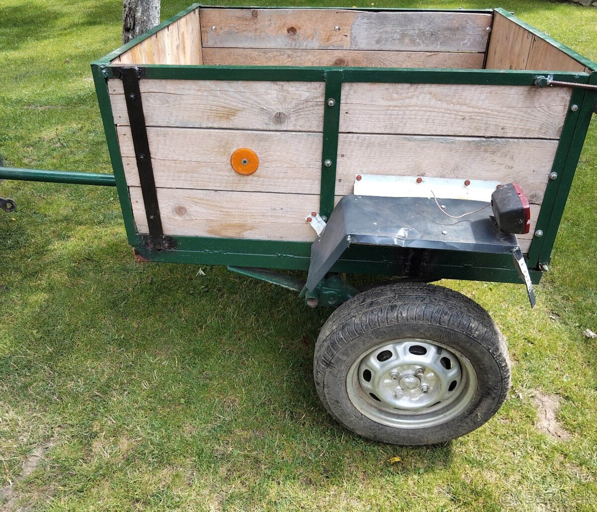 Vlečka za malotraktor