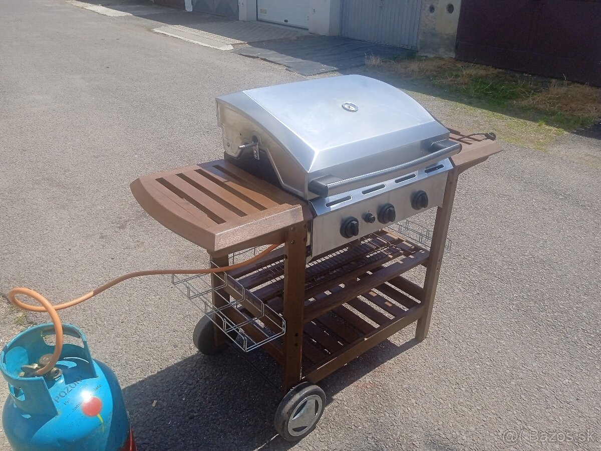 Plynovy gril