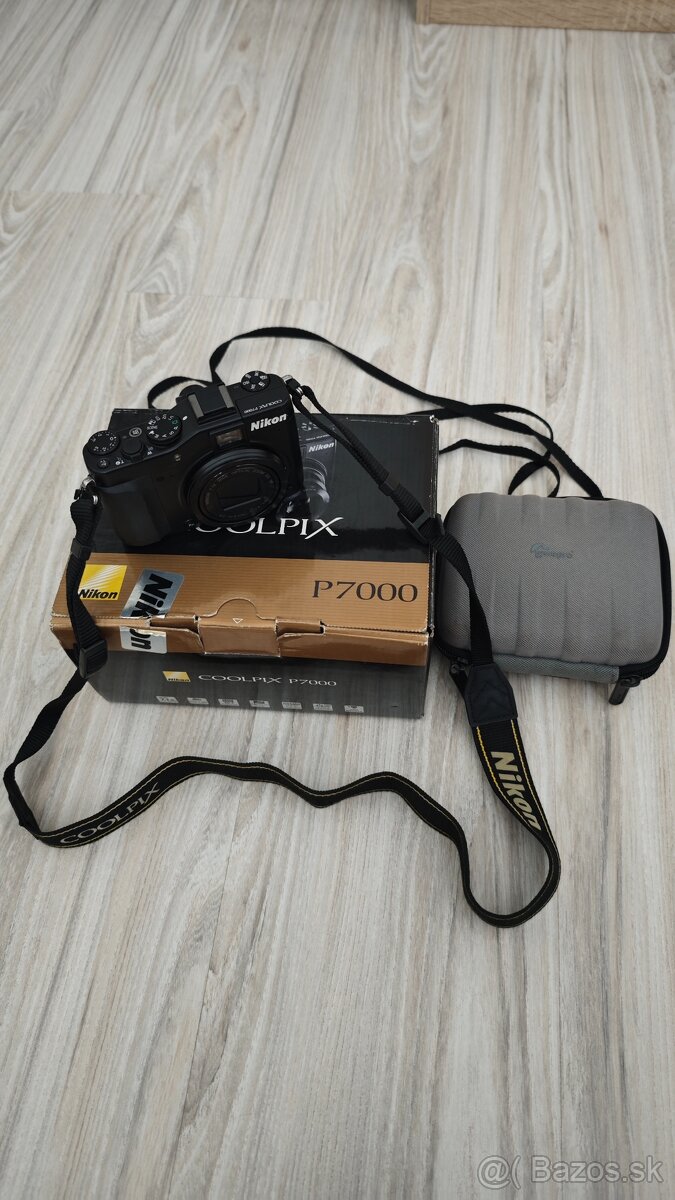 Fotoaparat Nikon Coolpix P7000