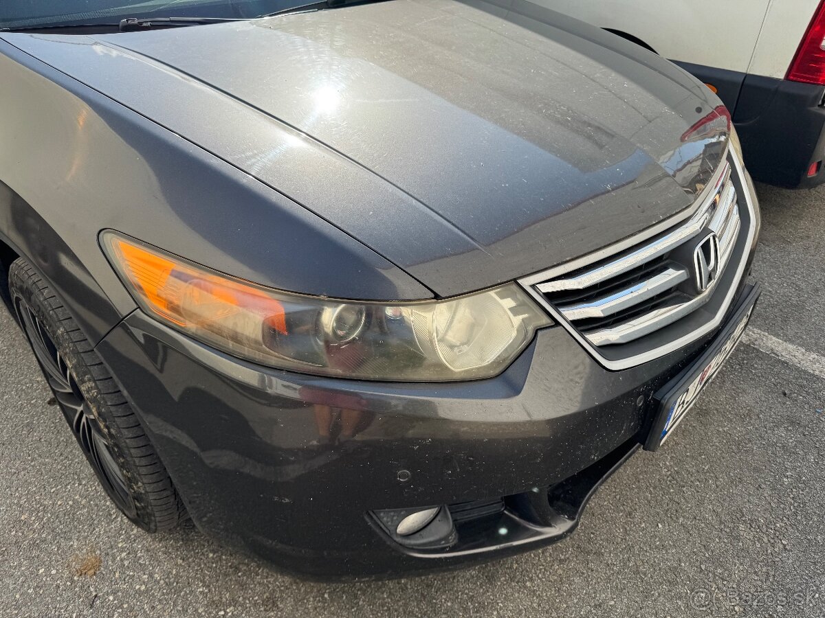 Honda Accord 2009 8g, diely, predné svetlá