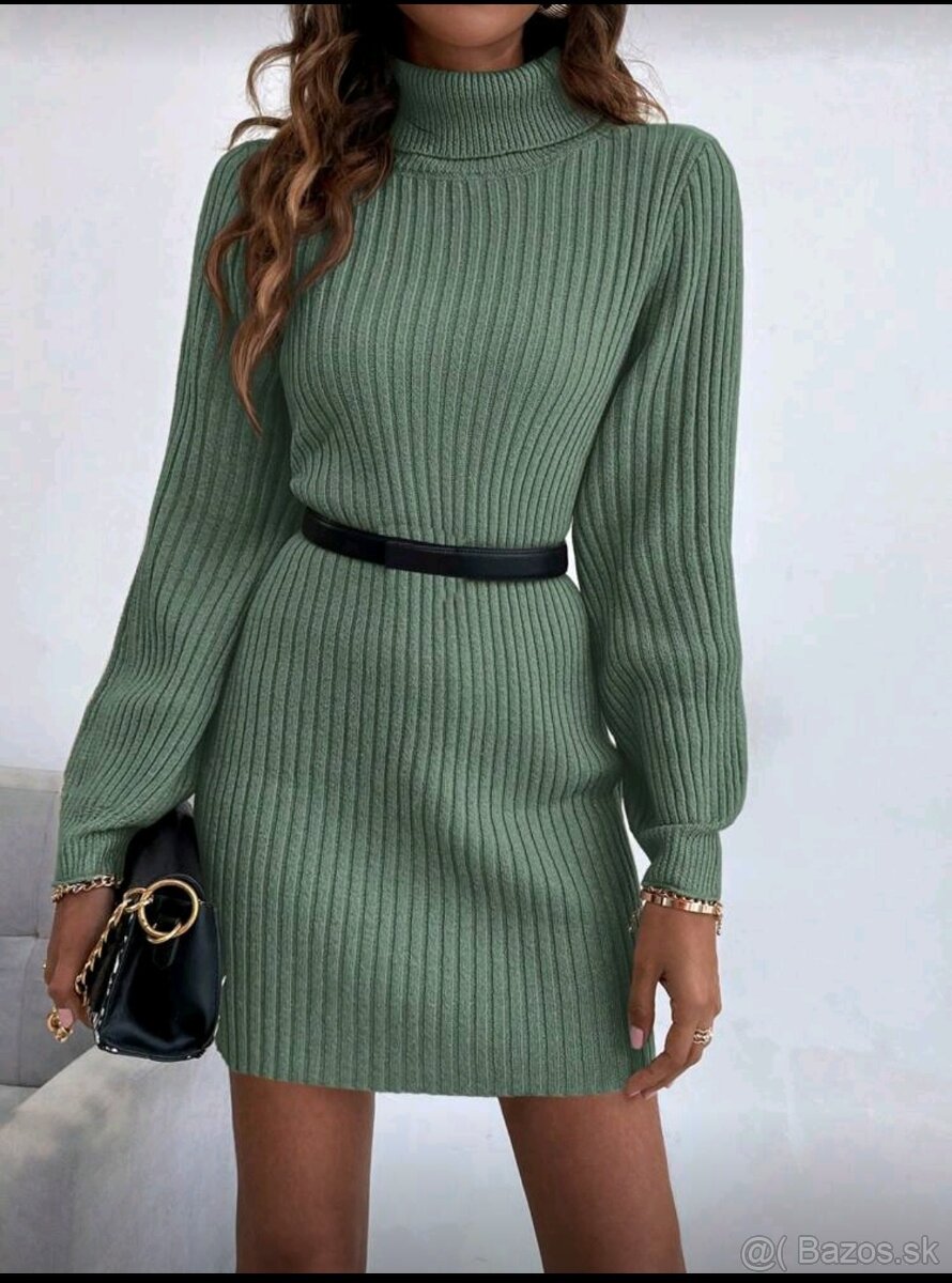 Nenosené pletené šaty