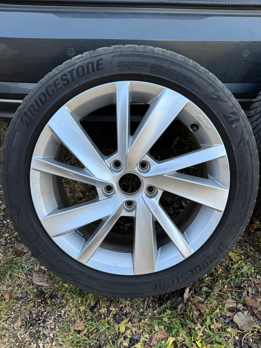 205/50 r17 et46