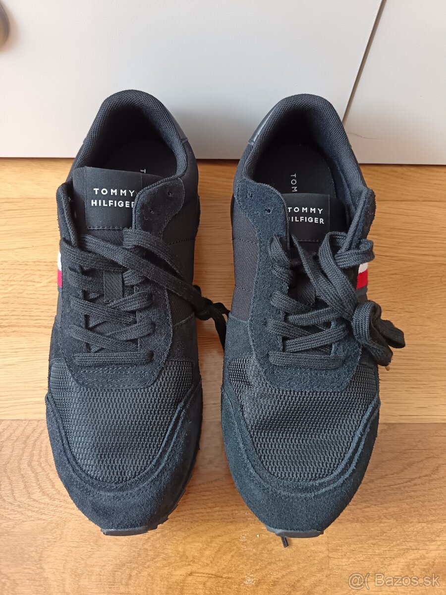 Tommy Hilfiger veľkosť 41