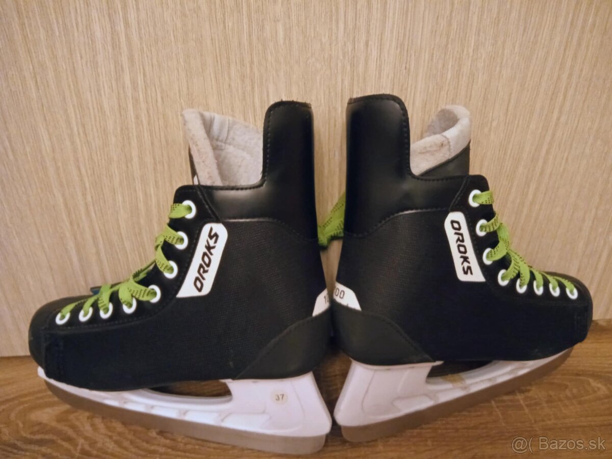 Predám korčule vel. 37, 38; botasky Nike 38,5
