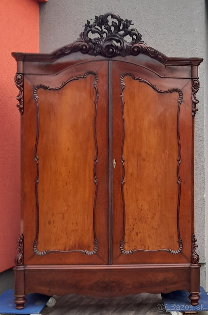Skriňa Biedermeier XXL.