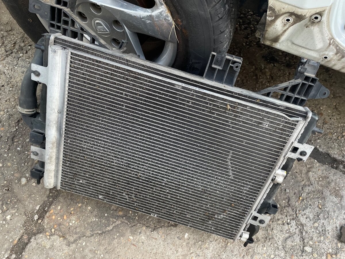 Dacia duster chladiče