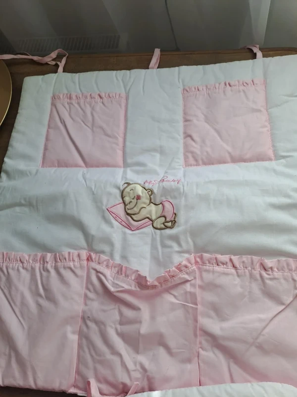 Organizér, mantinel do postieľky