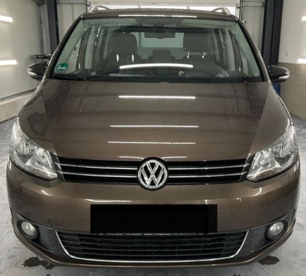 VW TOURAN