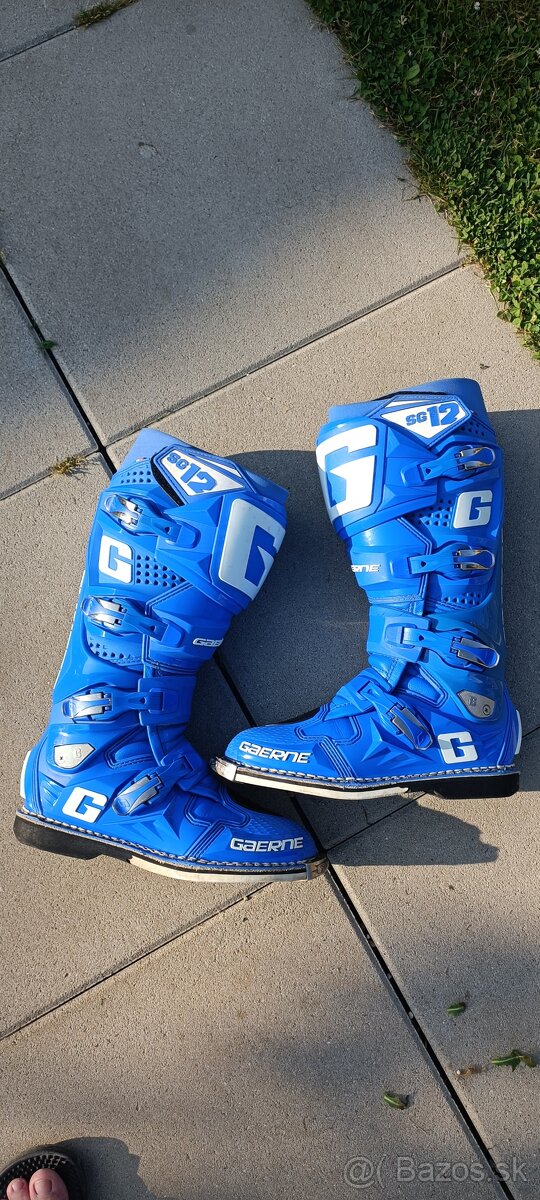 SG 12 Garne