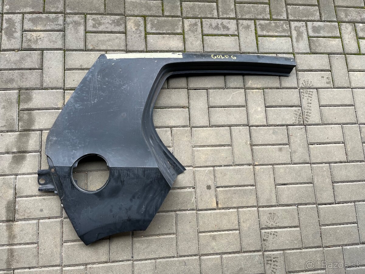 VW Golf VI pravý zadný blatnik