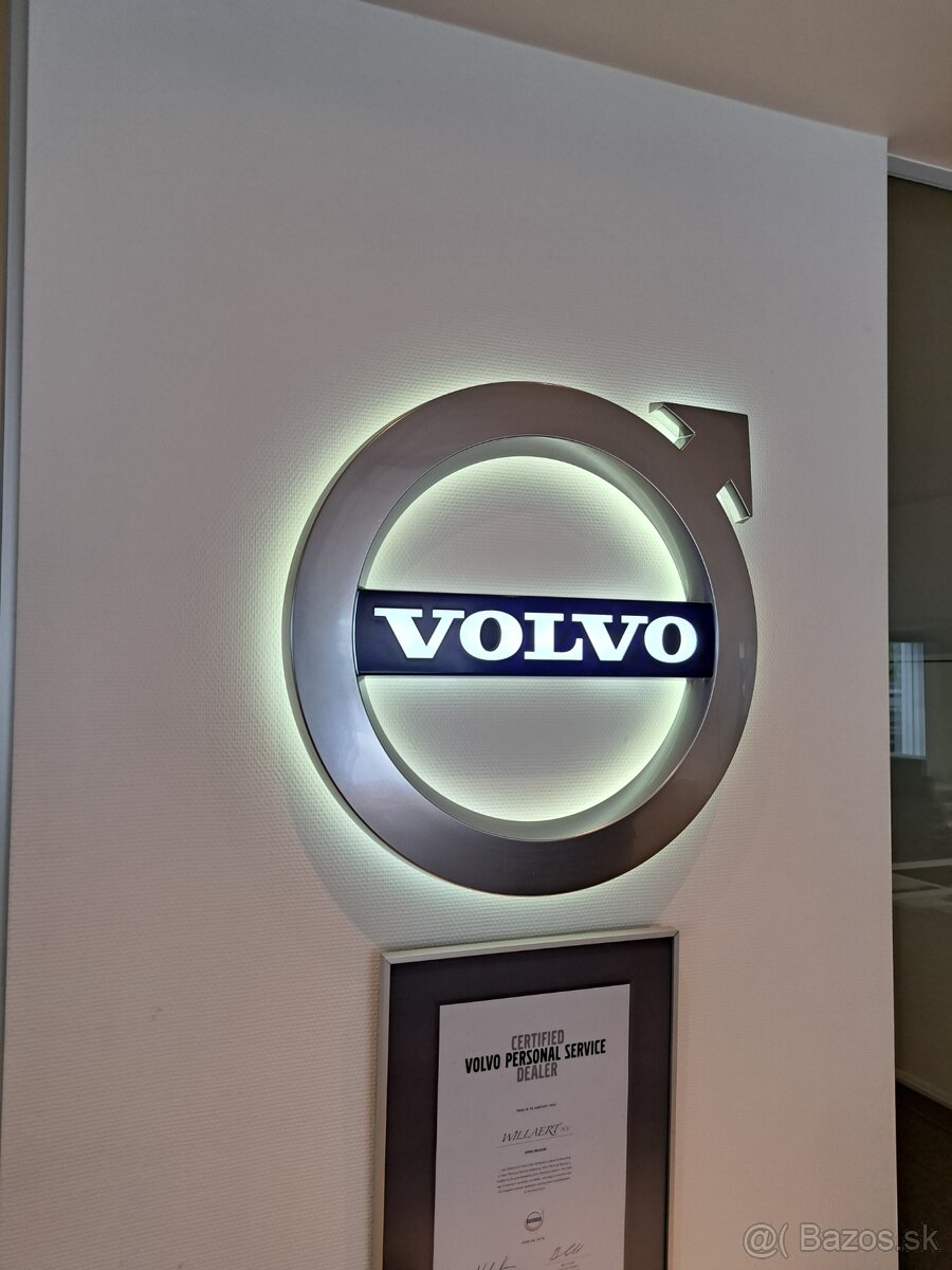 Svetelne logo Volvo original - LED