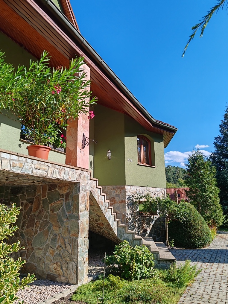 Na predaj rodinný dom/vila Prietrž