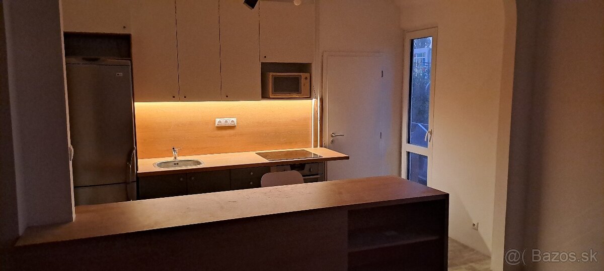 Prenájom 1,5-izb. byt, 44m2, 2xloggia, na Riazanskej ul., BA