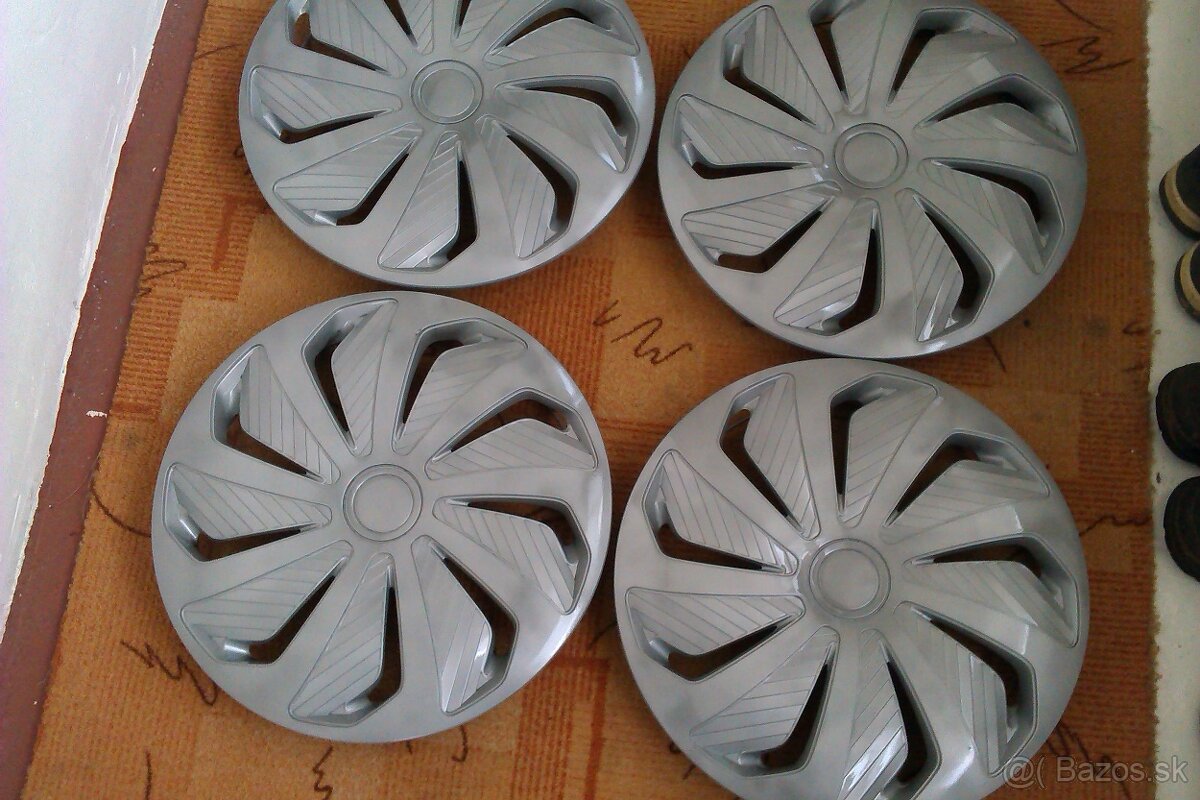 Puklice-14,Potah na volant