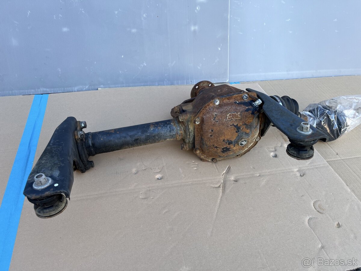 pajero 1 rozpredam diely predný diferenciál