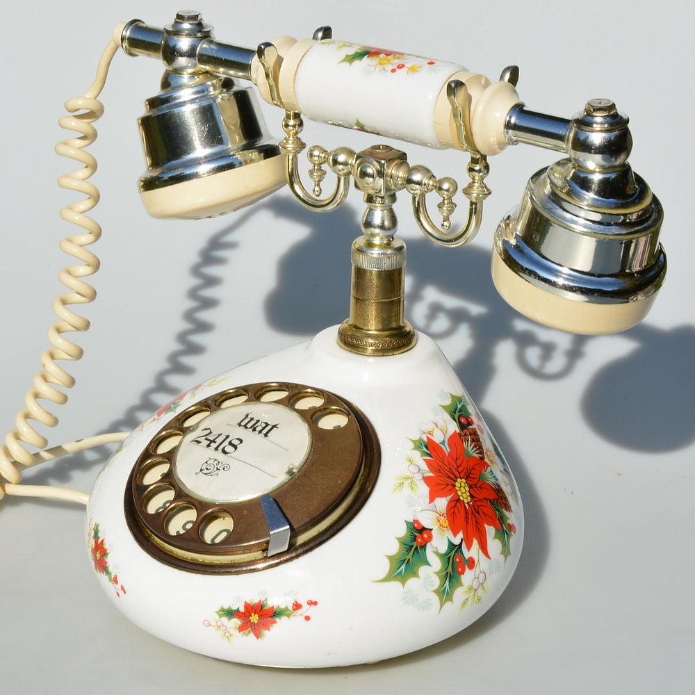 Royal Albert Vintage porcelánový telefón - Vianočná ruža
