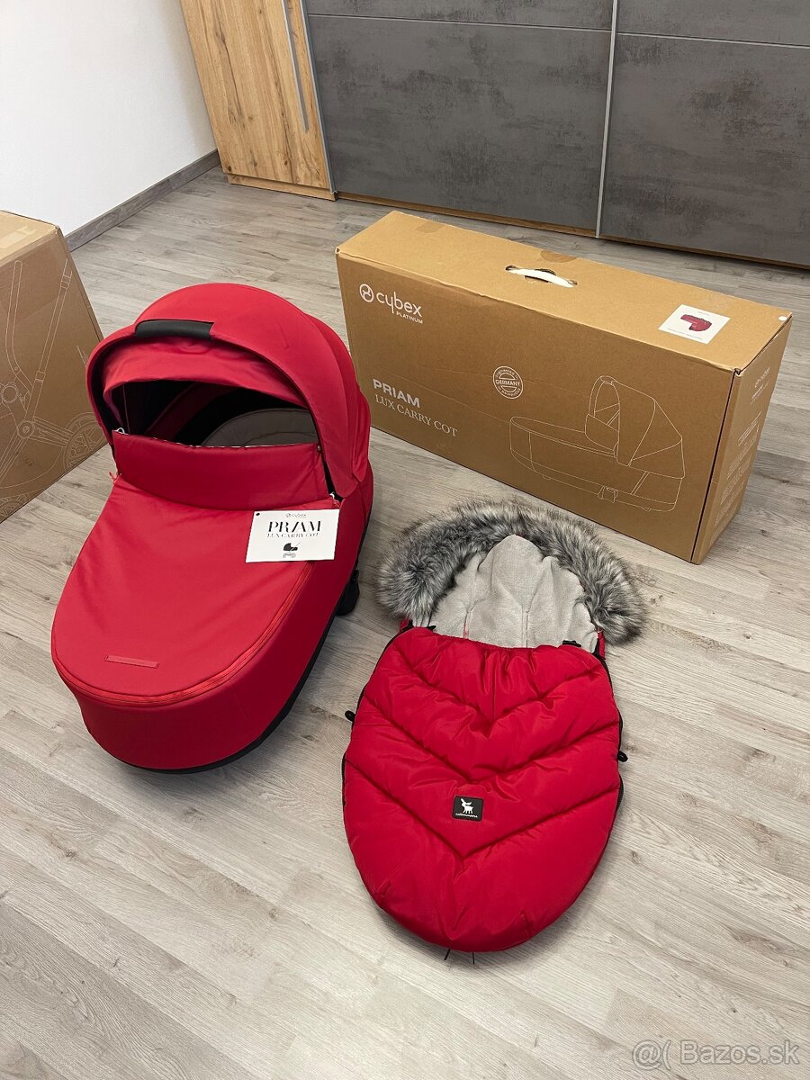 Cybex Platinum priam Black Matt True Red