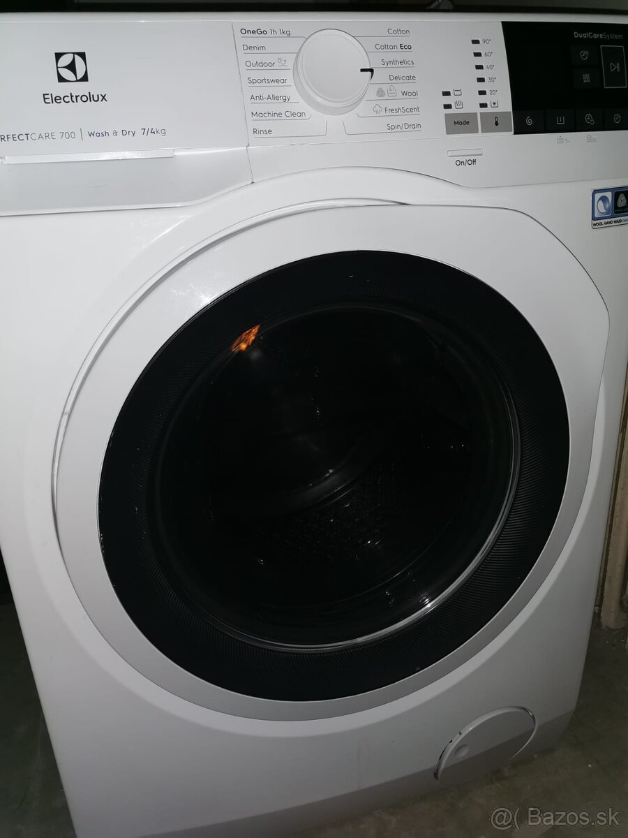 Predám práčku Electrolux s funkciou sušenia.