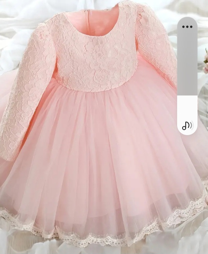 Princeznovske šaty pre babätko
