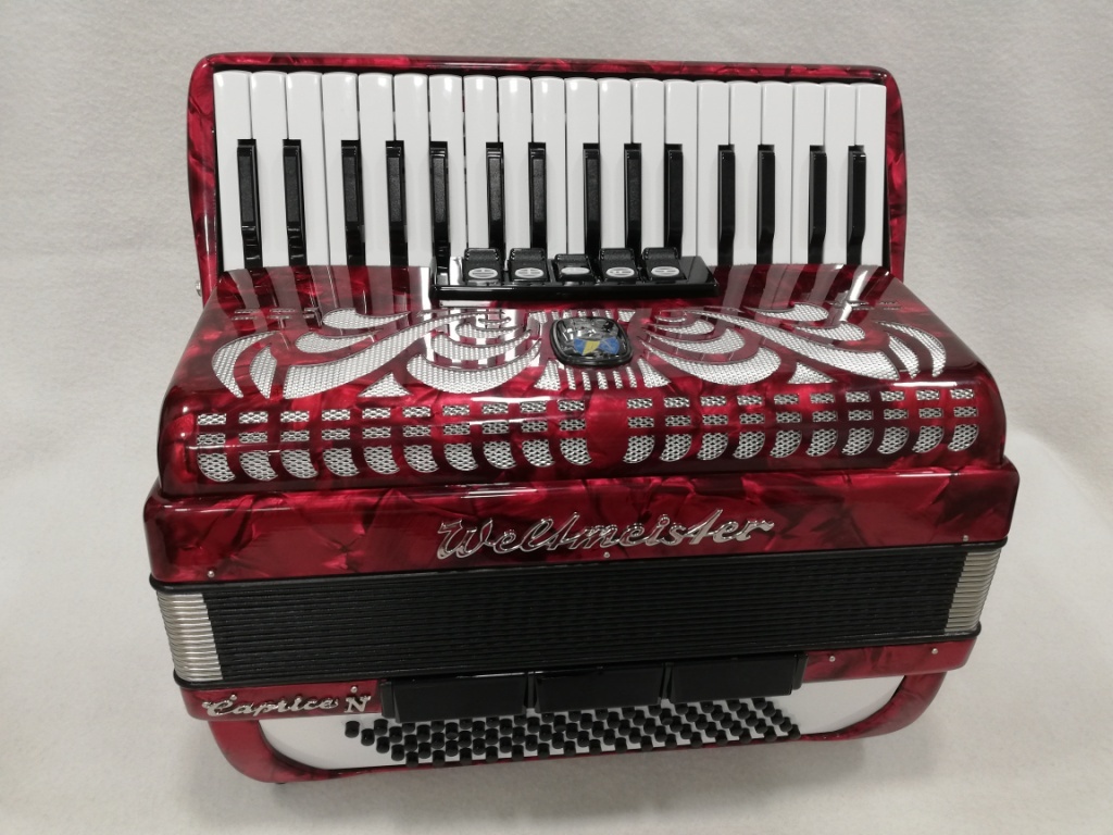 akordeon weltmeister caprice N 80 basovy