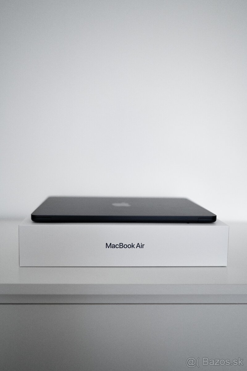 Notebook Apple MacBook Air 13" M2 8× CPU 8× GPU, 16GB, 256G