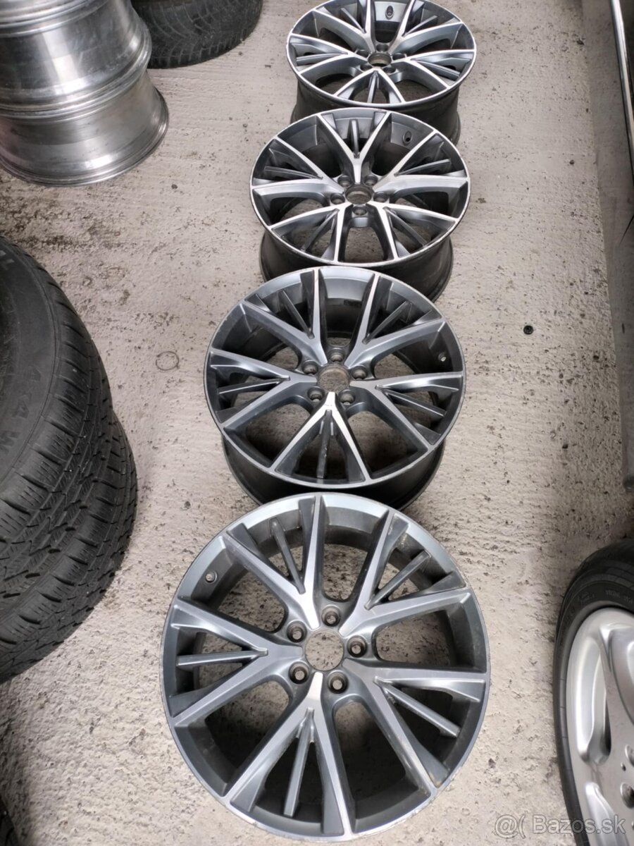 4ks alu disky orig. Volvo 5x108 r19