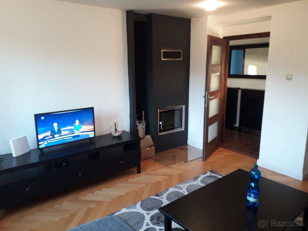 Prenajom 2i byt BB
