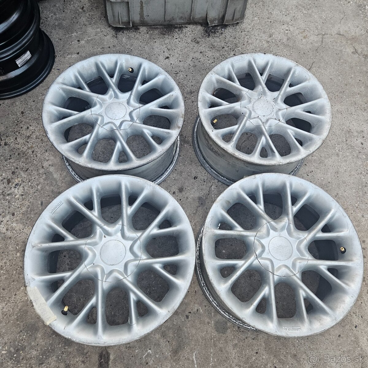 5x100 r16