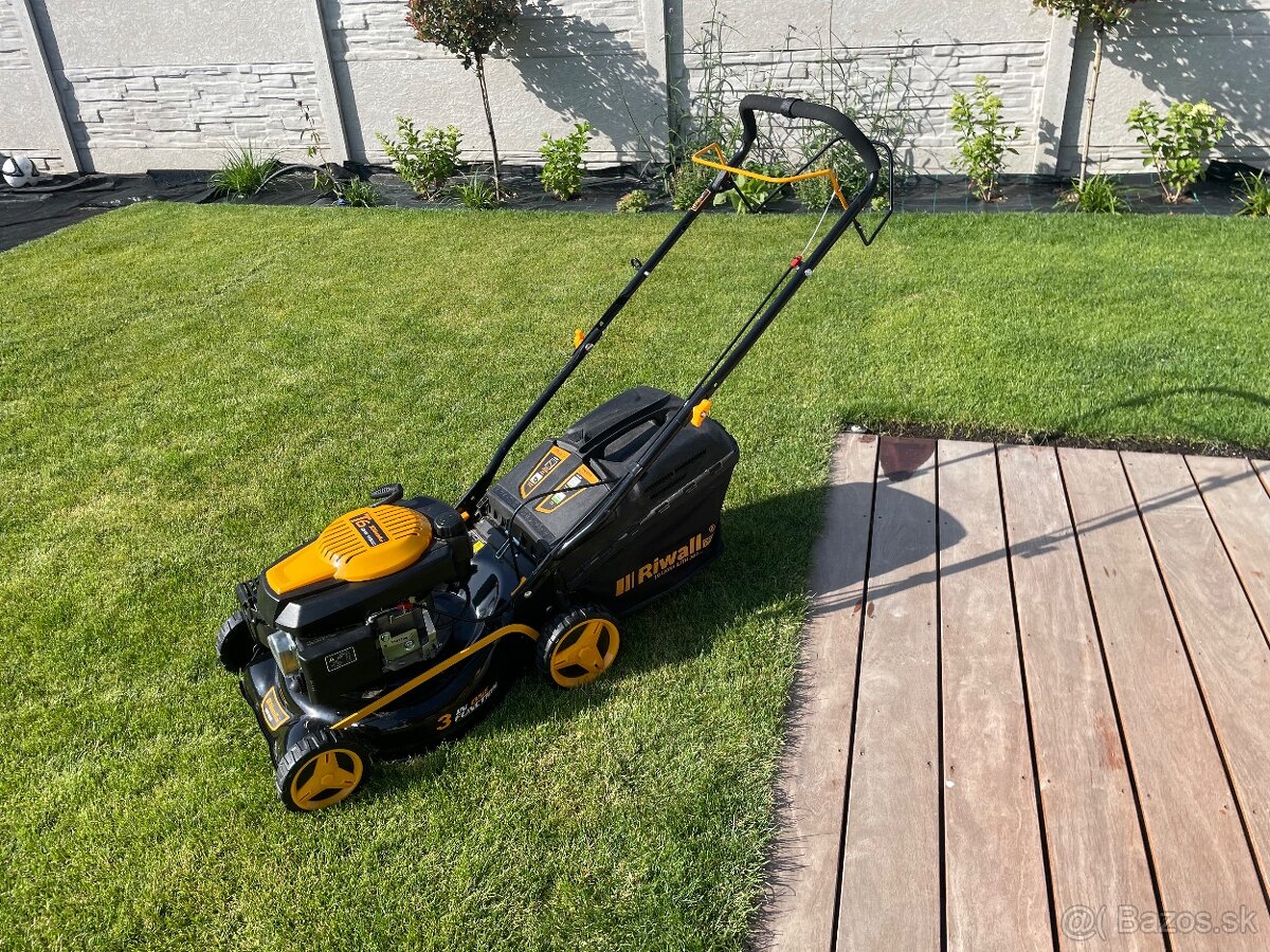 Kosačka Riwall PRO RPM 4235