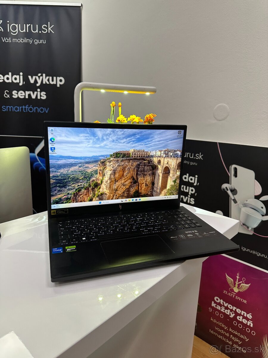 Acer Nitro V 15