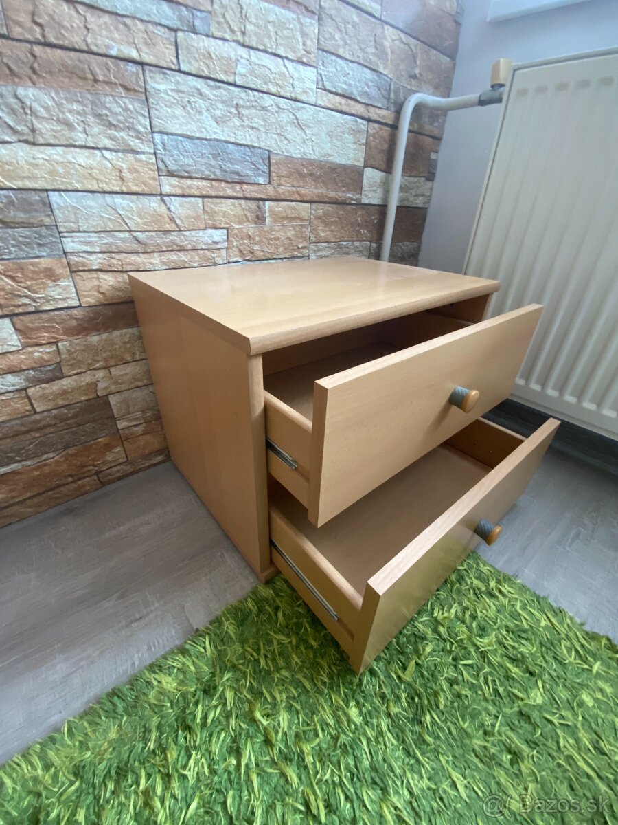Nočný stolík