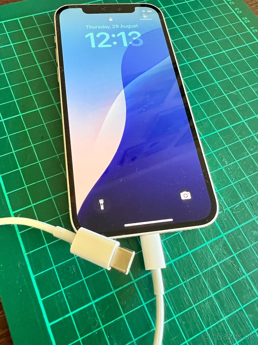 IPhone 12 64GB