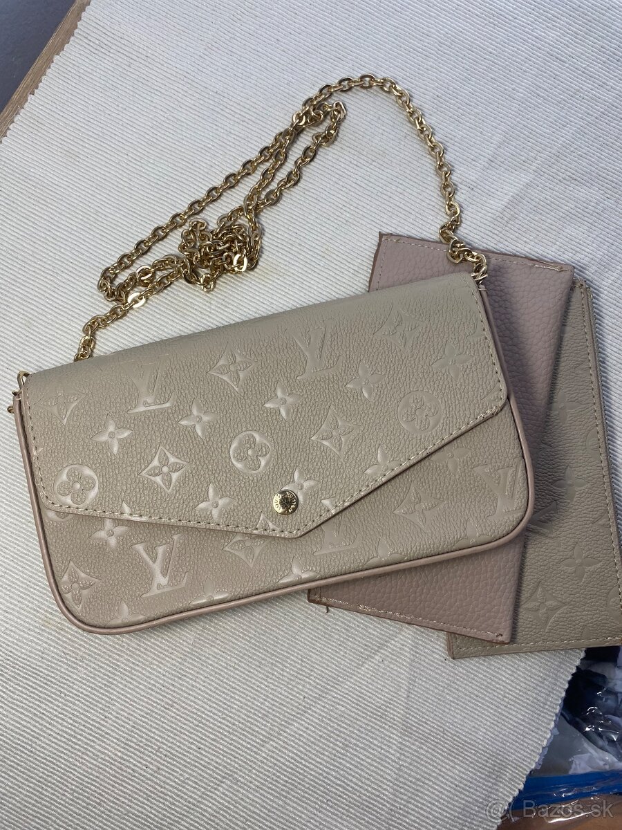 Béžová kabelka Lv