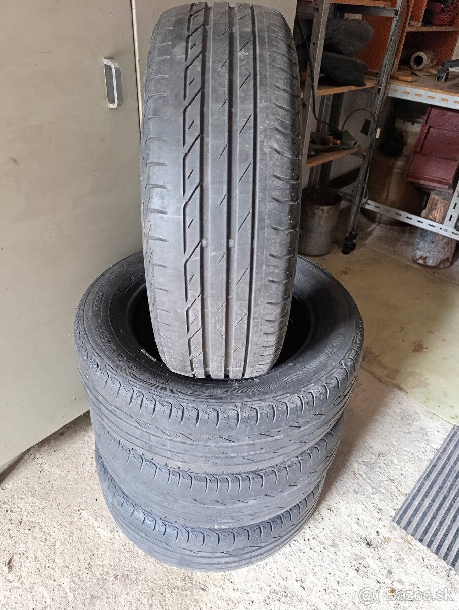 205/60R16 92V Bridgestone Turanza T001