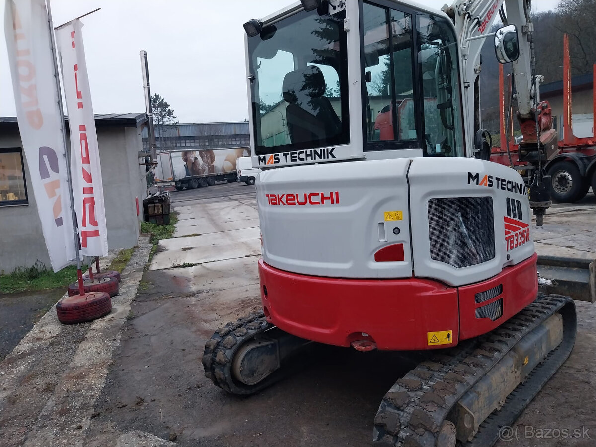 Takeuchi TB335