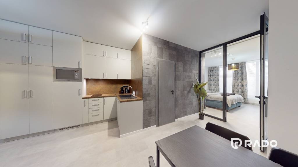RADO | Prerobený 2i apartmán v novostavbe, Veľkomoravská, TN