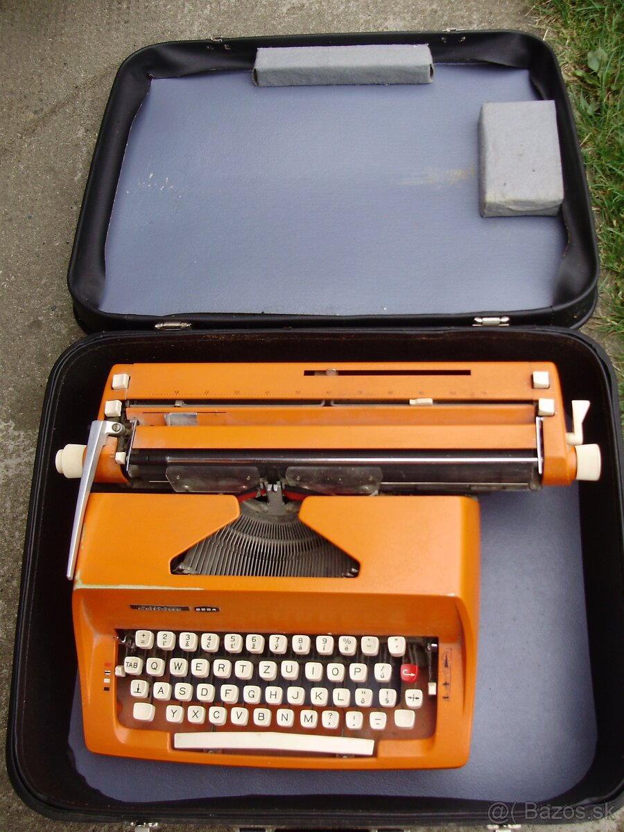Predám písací stroj
