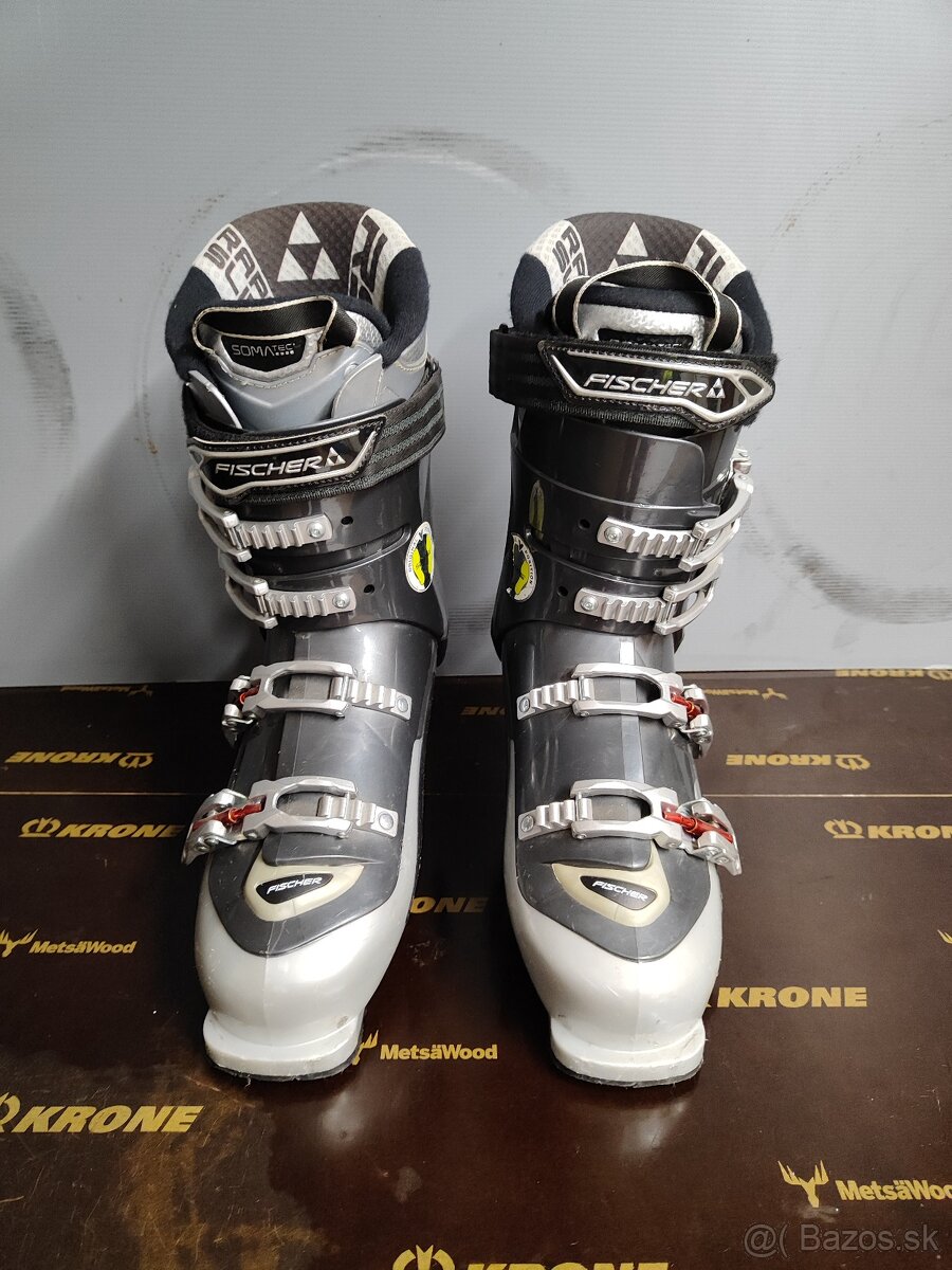 Lyžiarky Fischer