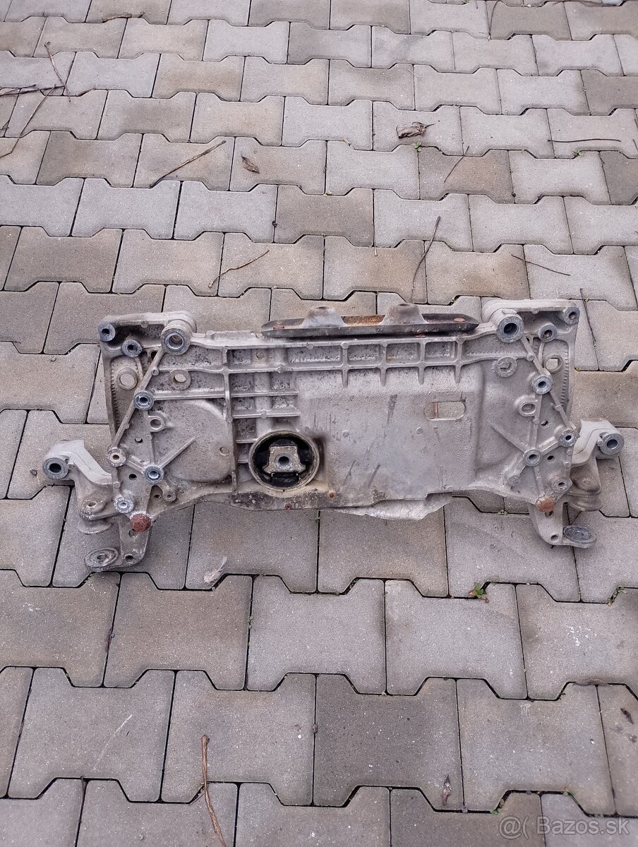 Predam nápravnicu Volkswagen golf 5