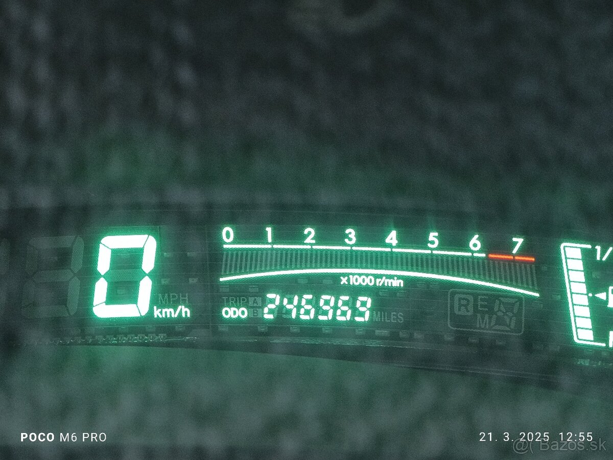 Yaris 2006