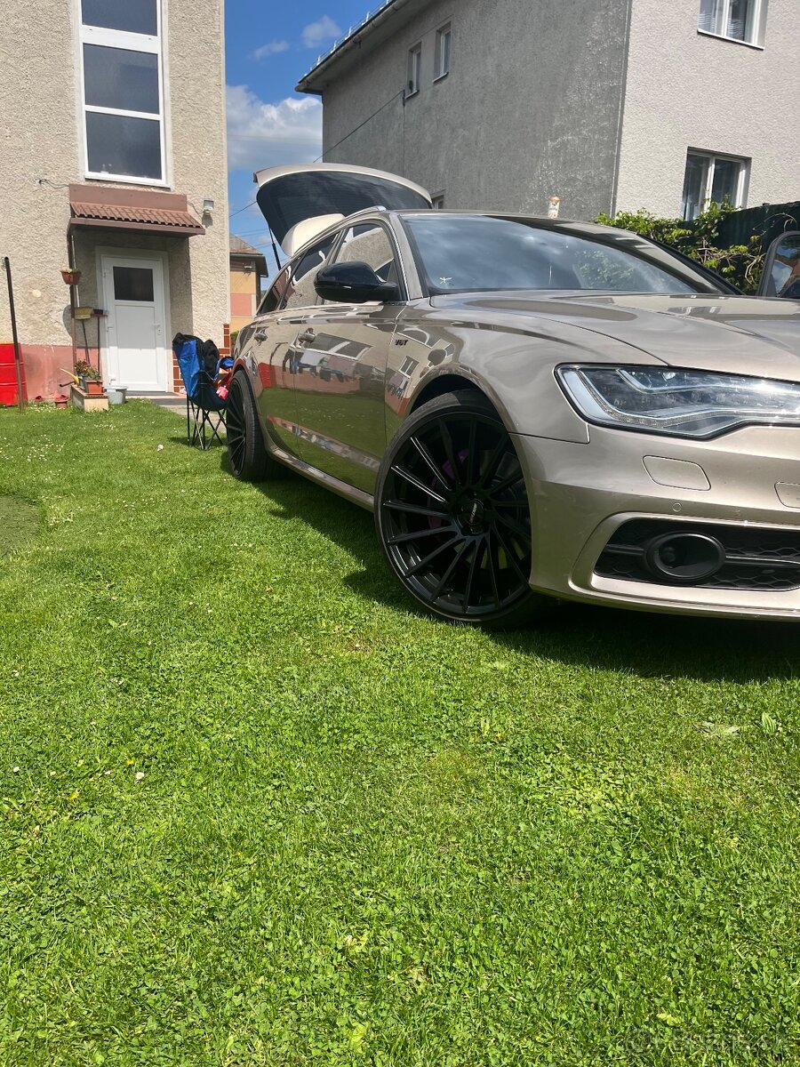 Motec r21