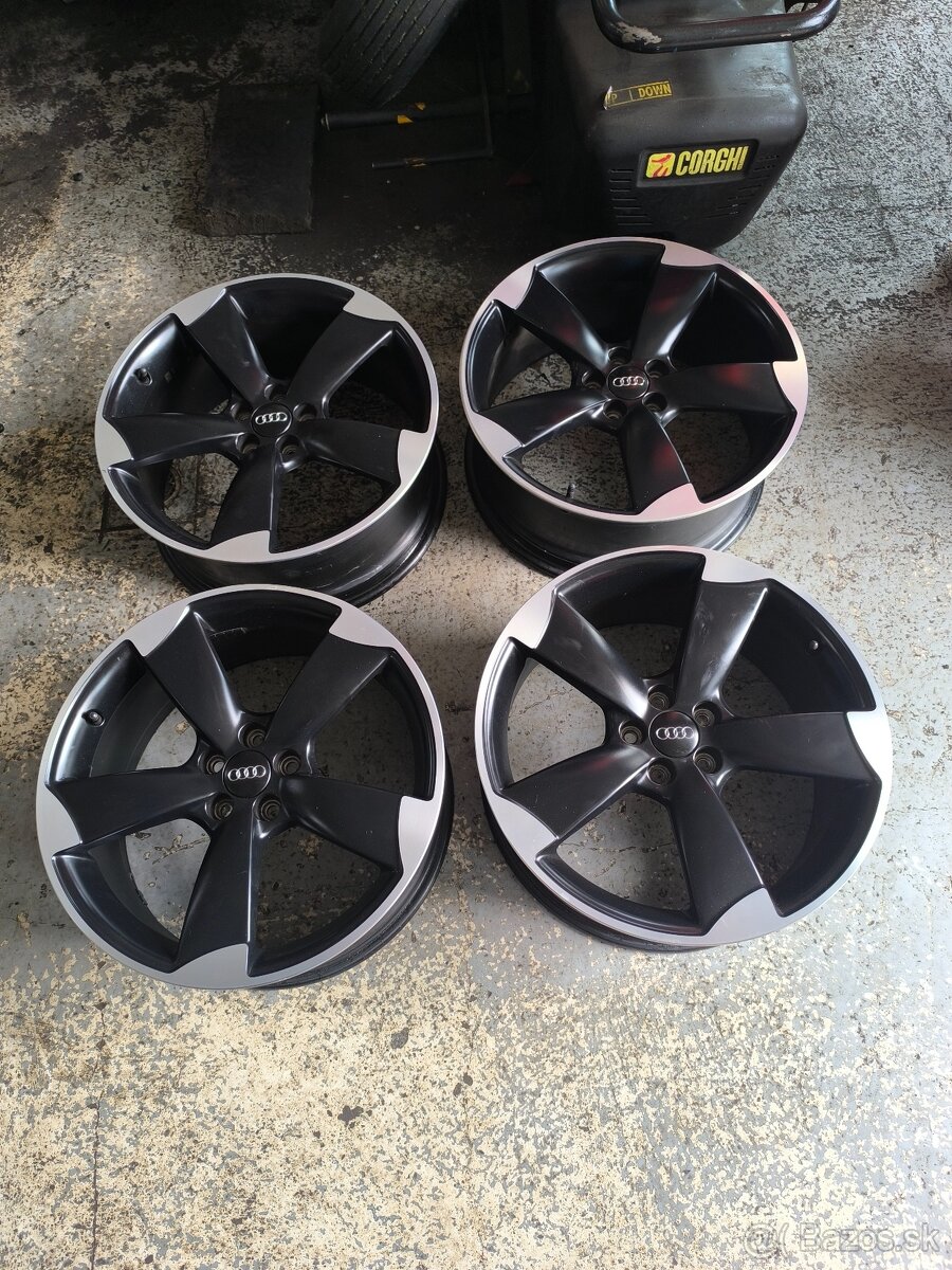 ✅✅✅5x100 R18✅✅✅