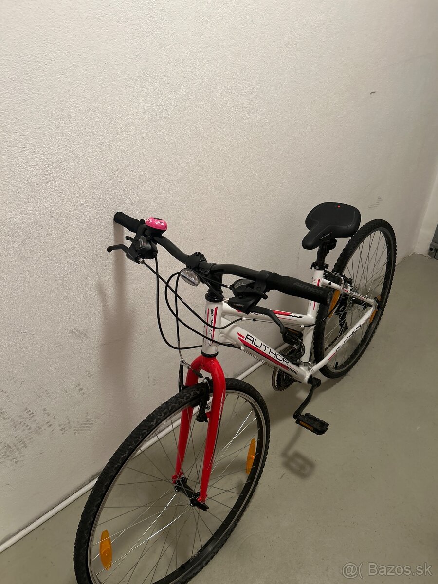 Author Thema 2017 bicykel